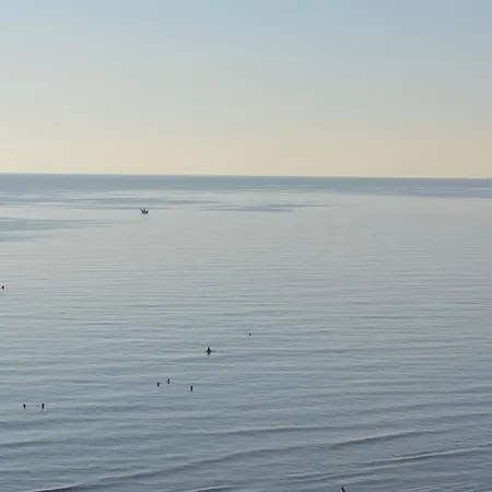 Apartment Sea View Penthouses Finikoudes Larnaca