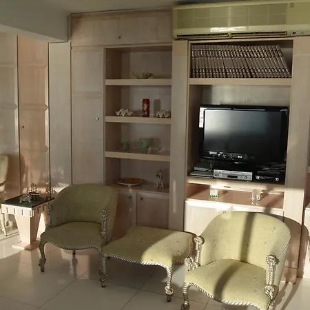 Sea View Penthouses Finikoudes Apartment